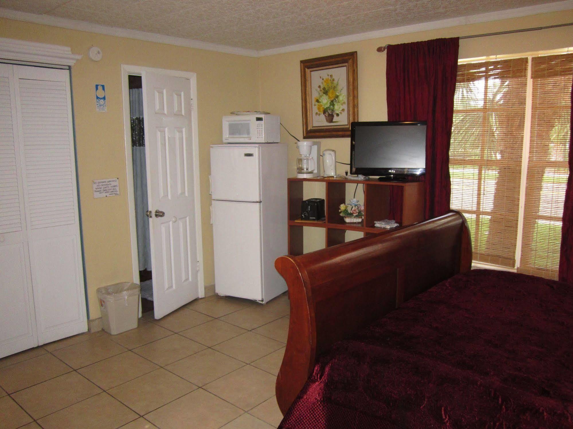 Ivory Sands Beach Suites Clearwater Beach Extérieur photo